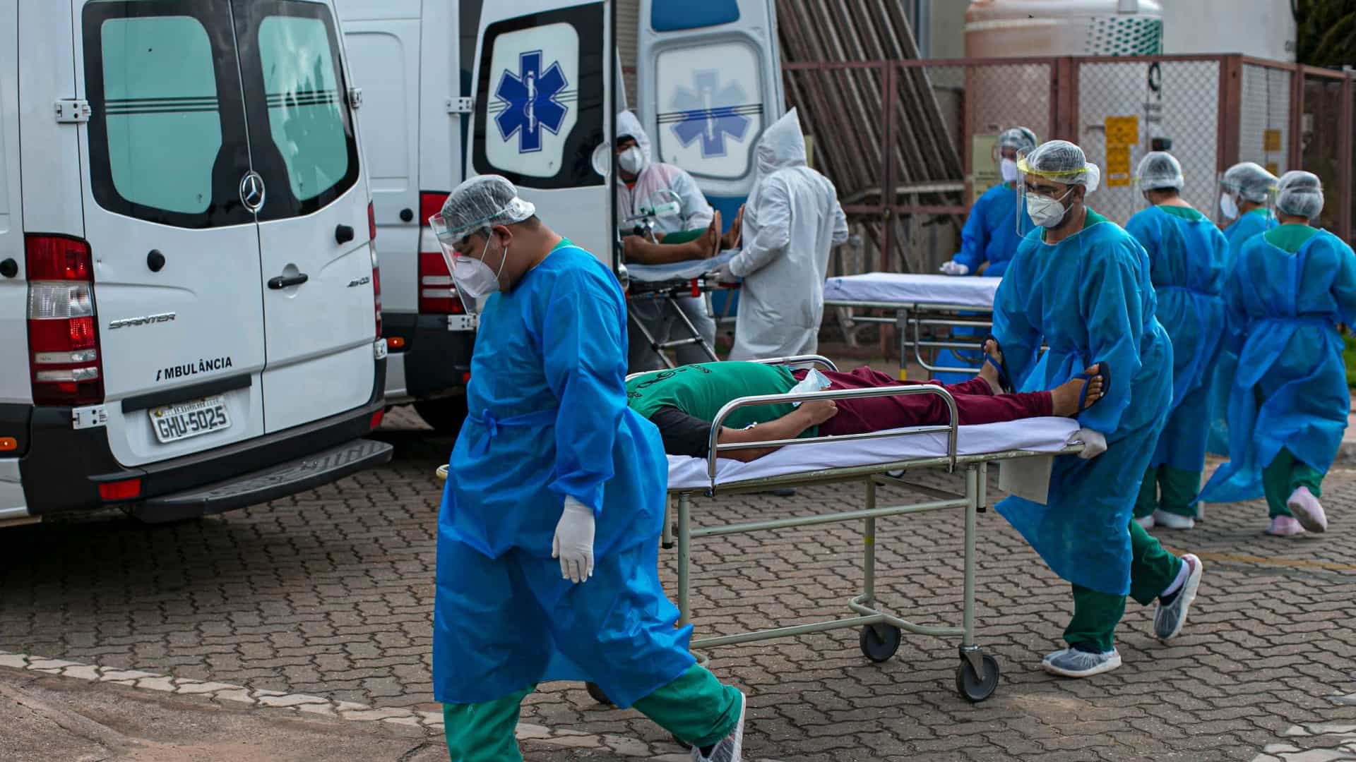 Photo of Brasil tem 25 capitais com ocupação de UTIs igual ou acima de 80%, diz Fiocruz