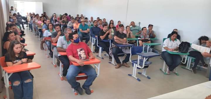 Photo of REUNIÃO DEFINE RETORNA DA FEIRA PARA O MERCADO MUNICIPAL DE LAVRAS